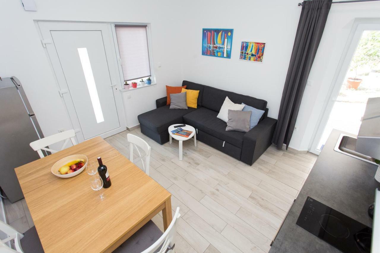 Apartments Pinery Makarska Eksteriør billede