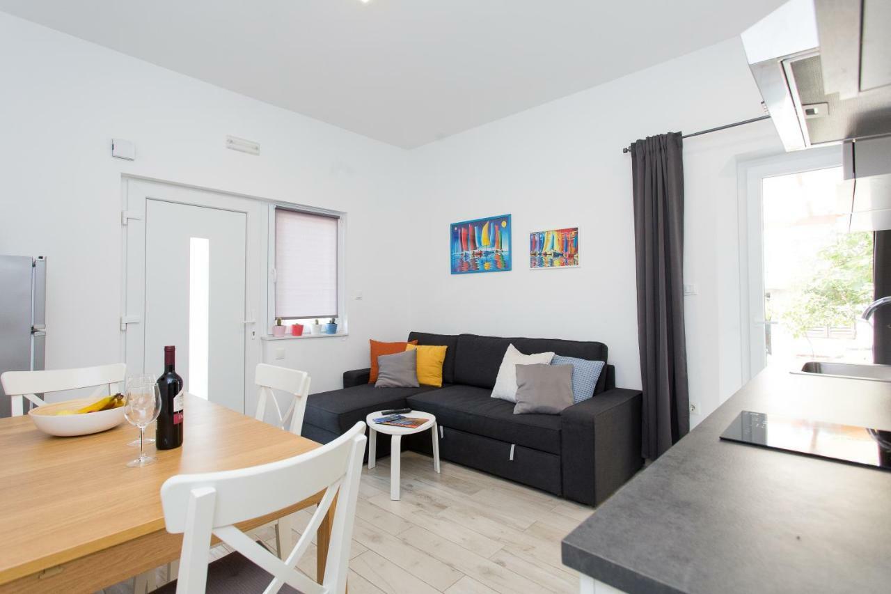 Apartments Pinery Makarska Eksteriør billede